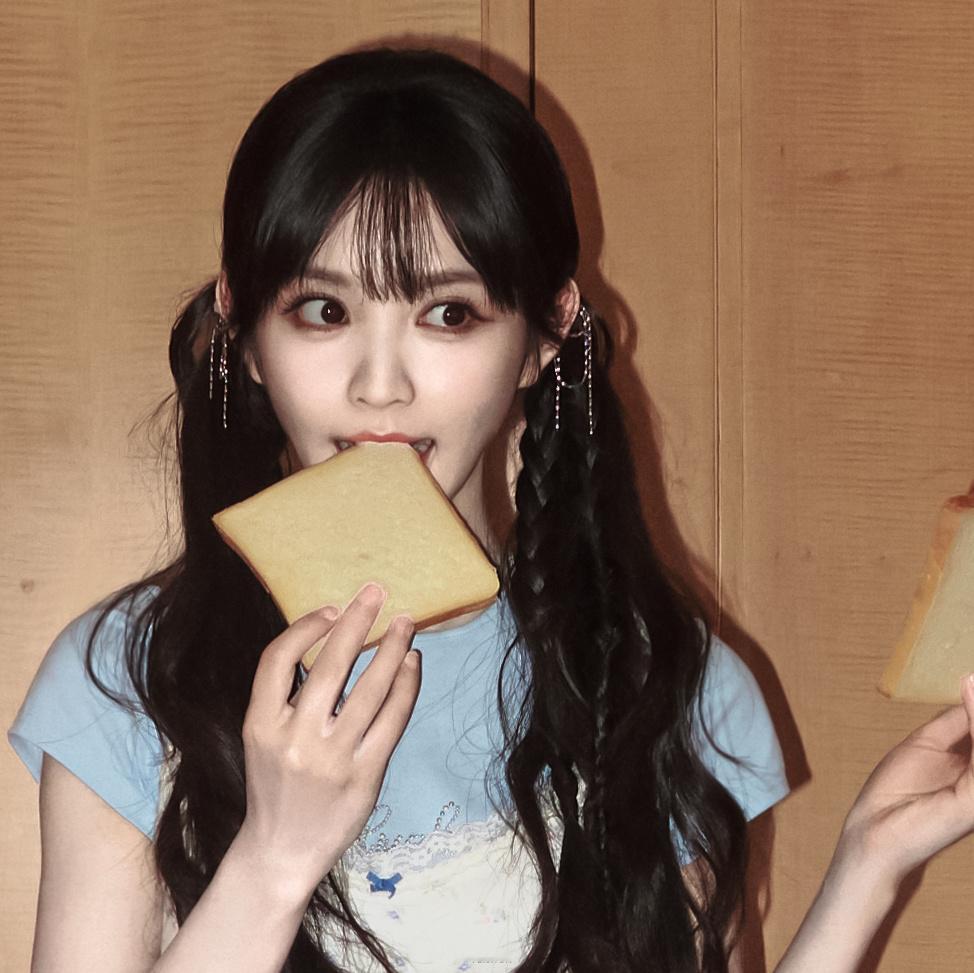 我的少女时代有非常严重的恋姐癖田曦薇 想跑路可以直说