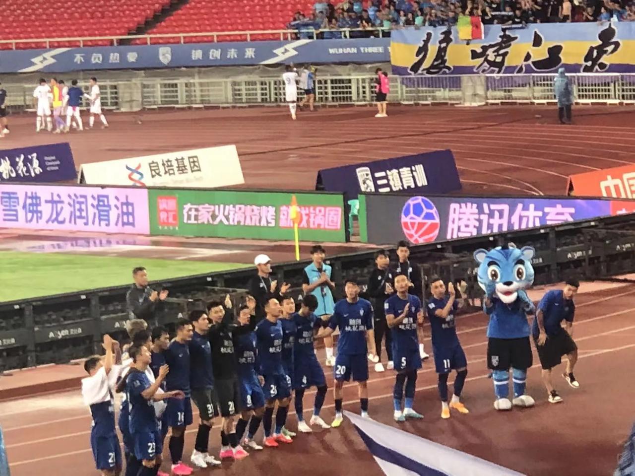 亚冠不玩了？武汉三镇进入倒计时。

今天是2023年8月31日，离武汉三镇俱乐部