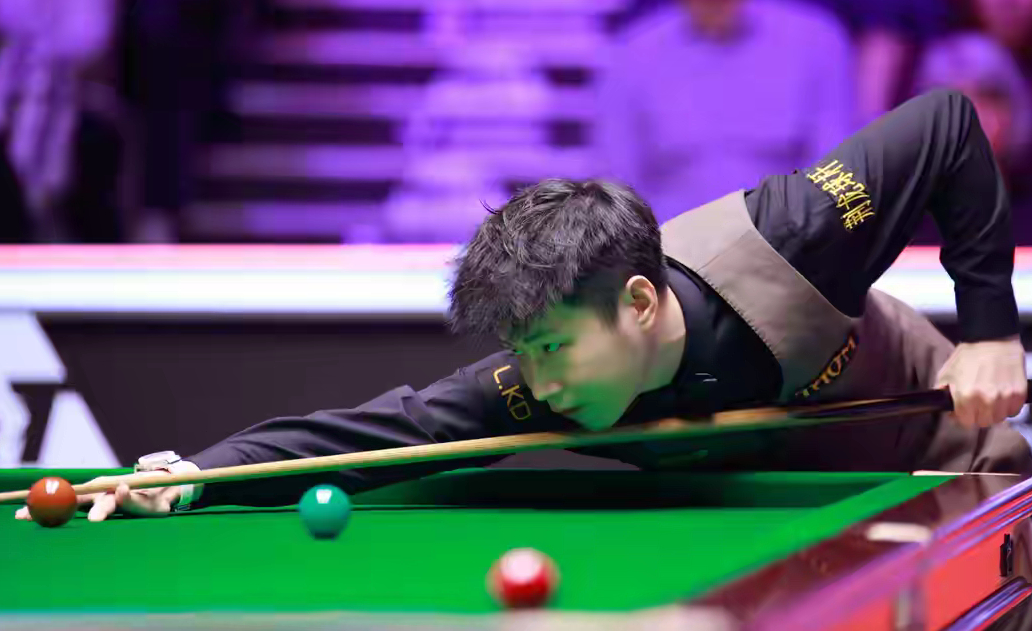 斯诺克排名洗牌：丁俊晖跌出前10 赵心童成中国新一哥斯诺克英锦赛 北京时间12月
