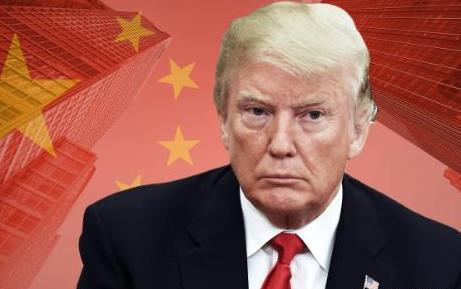 特朗普对中国下重手，作出前所未有决定，禁止中国人在美国做一件事。

2025年7