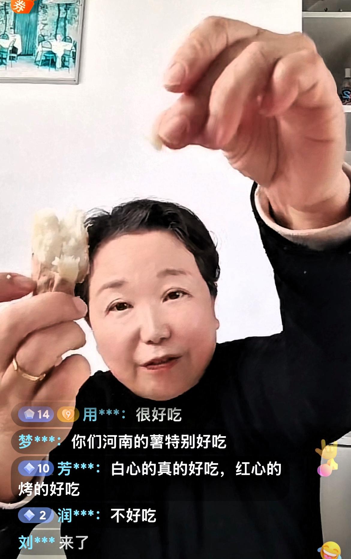 家人们！
今天可给我笑不活了！

他大娘大黄车回归第一天，嘴都笑到耳根子了，攥着