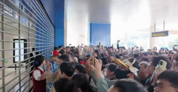 为何总有人说东莞不需要那么多地铁，东莞的地铁没人坐！

为何总有人说东莞地铁建设