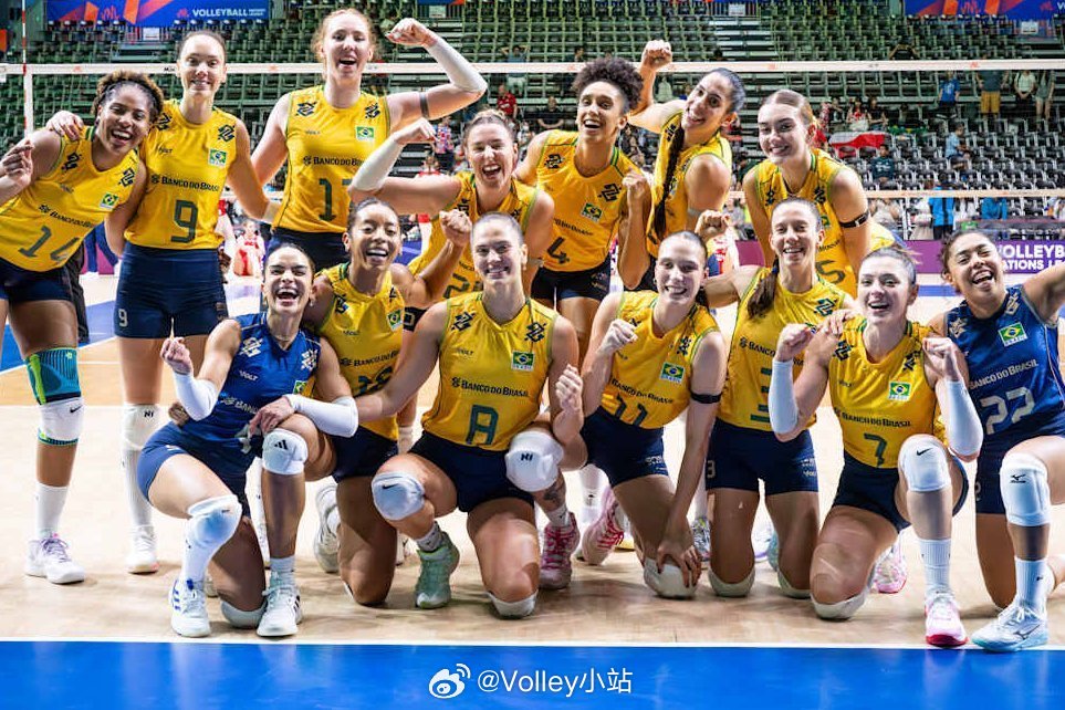 巴西女排世联赛五亚🥈 2026 x ❌ 决赛🥈 2025 x ❌ 决赛🥈 