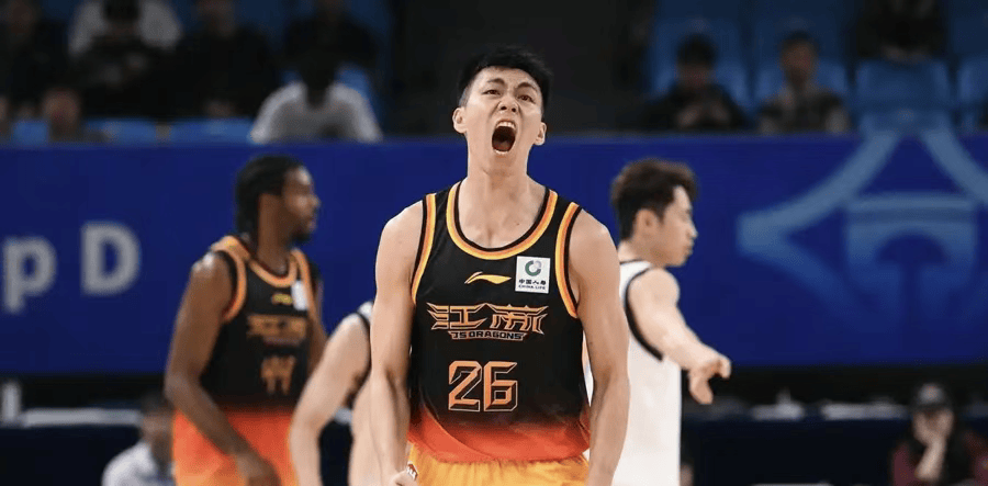 江苏男篮发文：三场比赛，两次最佳新秀，祝贺庞老六