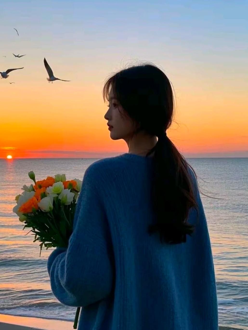 成年人的关系：你来我往，双向奔赴
 
你有没有过这样的时刻？掏心掏肺对待一个人，