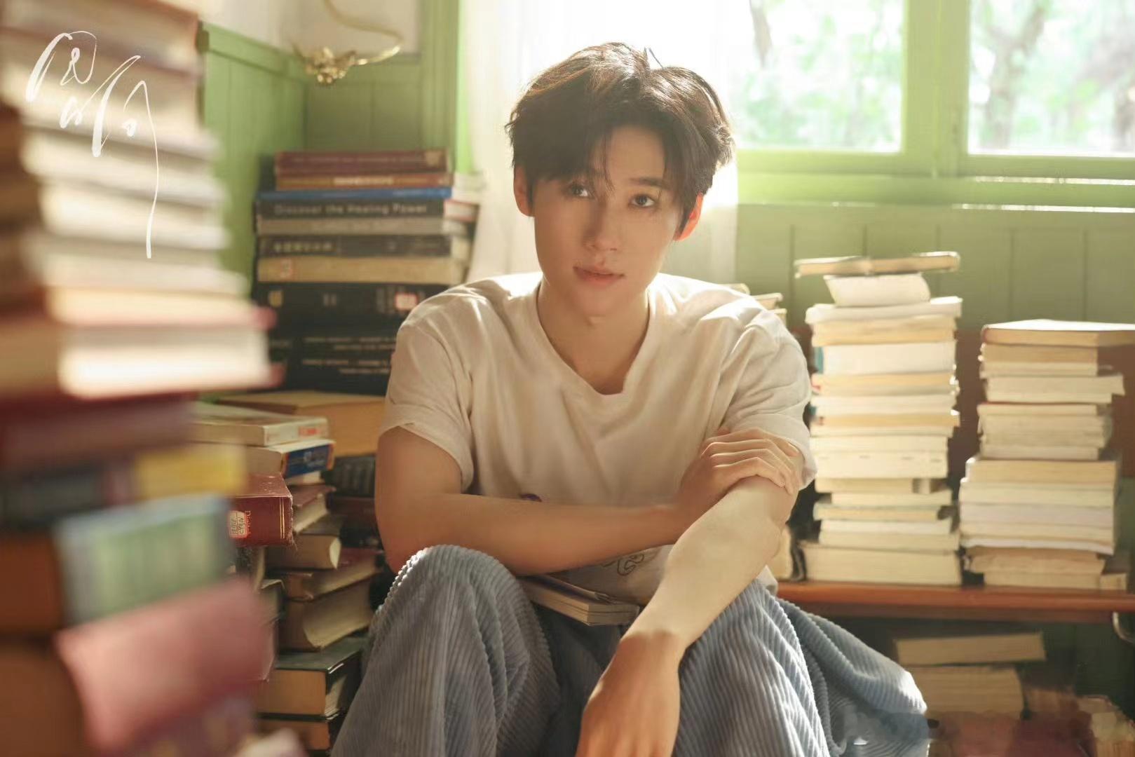 #时代少年团全员校园风#如果他们同时出现在一部校园剧里那将会是绝杀吧，我已经开始