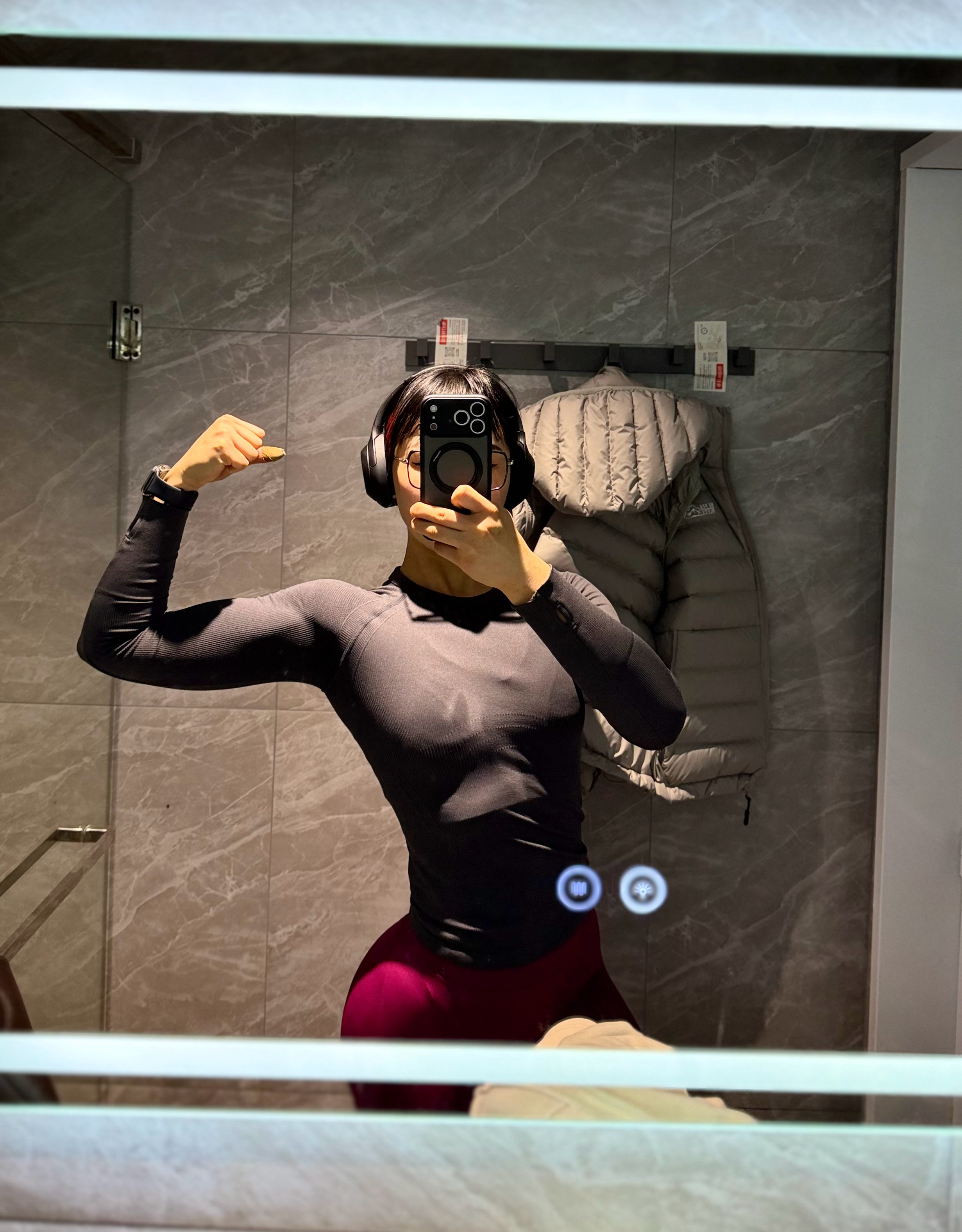 练完运动打卡运动就是坚持健身OOTD臀腿训练 嘉兴