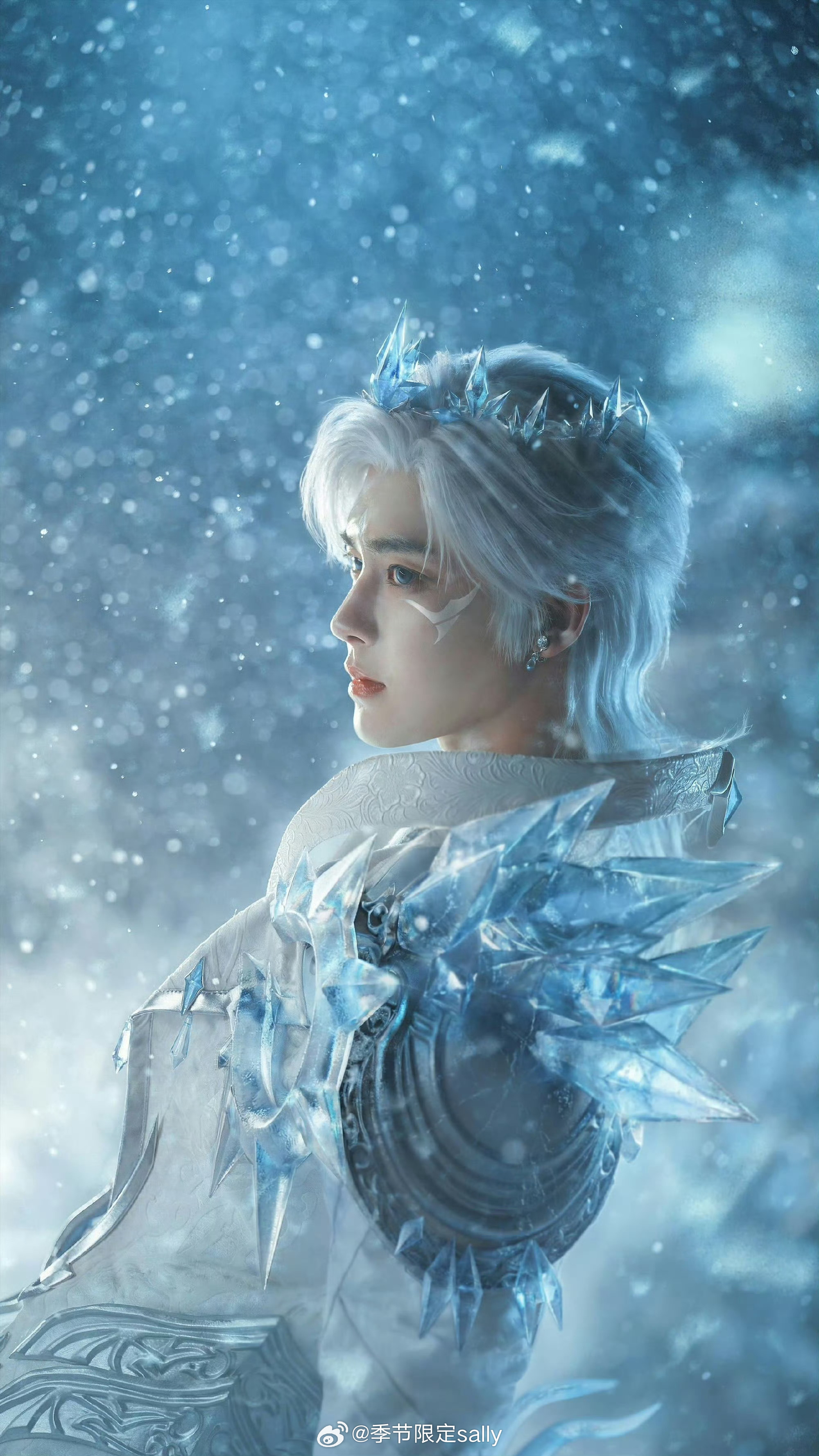 侯明昊天选cos圣体吧 