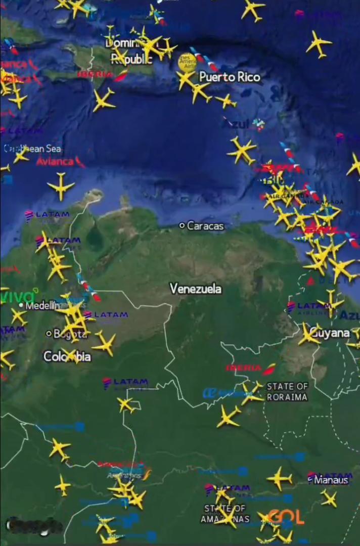 委内瑞拉空域貌似已被正式封闭，未来48小时内可能会有重大动作。

根据最新报道，