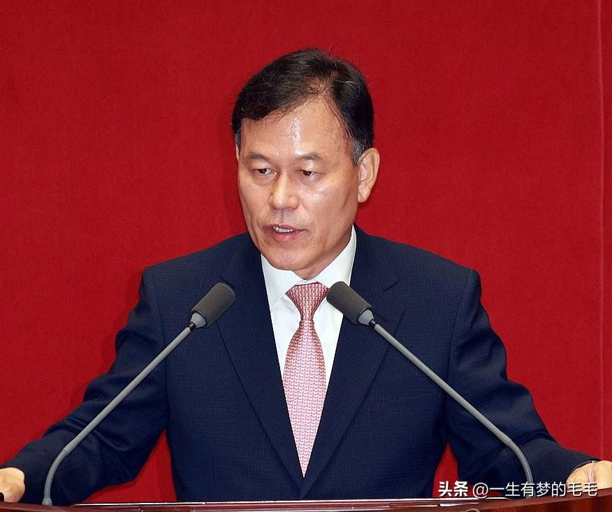 3月16日，韩国负责调查三大特检遗留疑点的二次综合特检组出手，对国民力量党议员尹