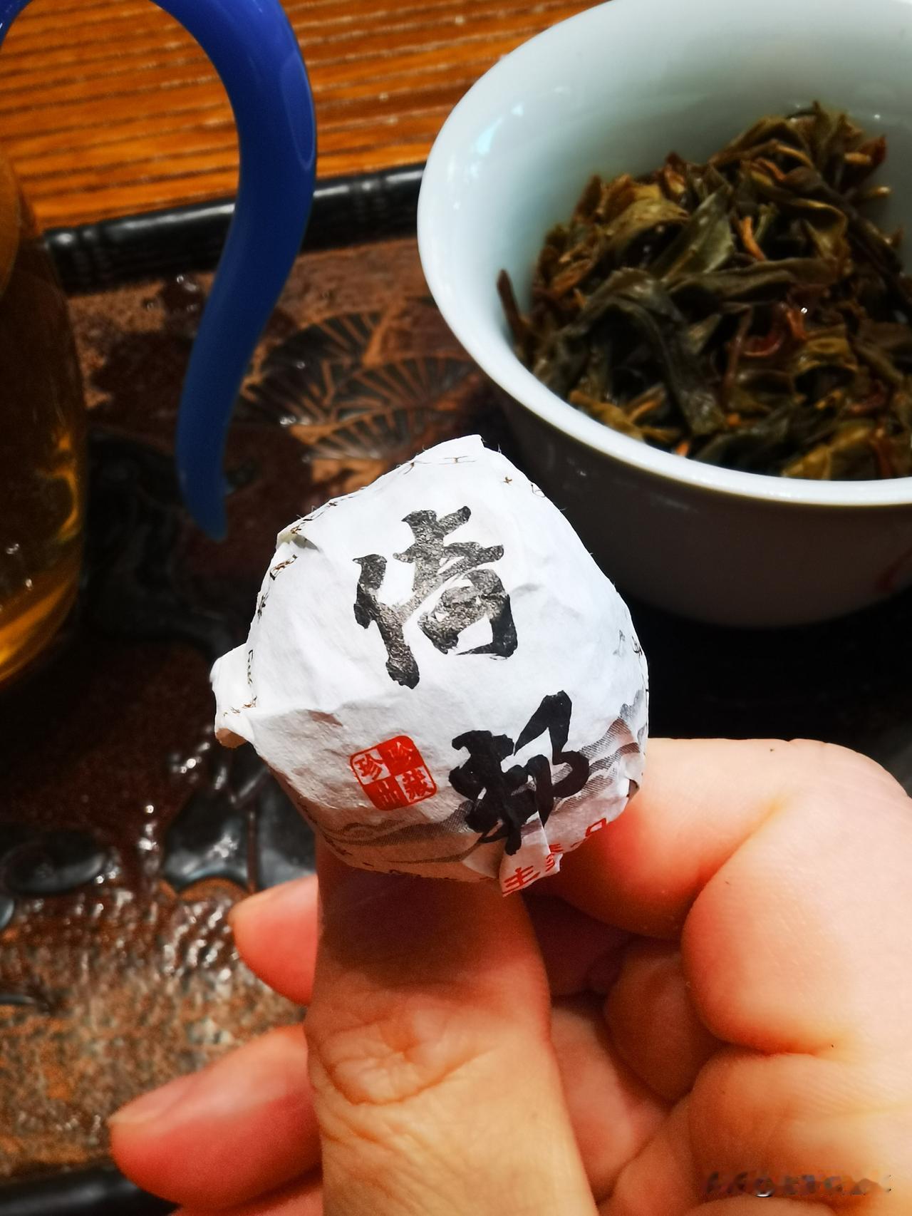 开启早茶模式。一天的工作从一杯早茶开始
