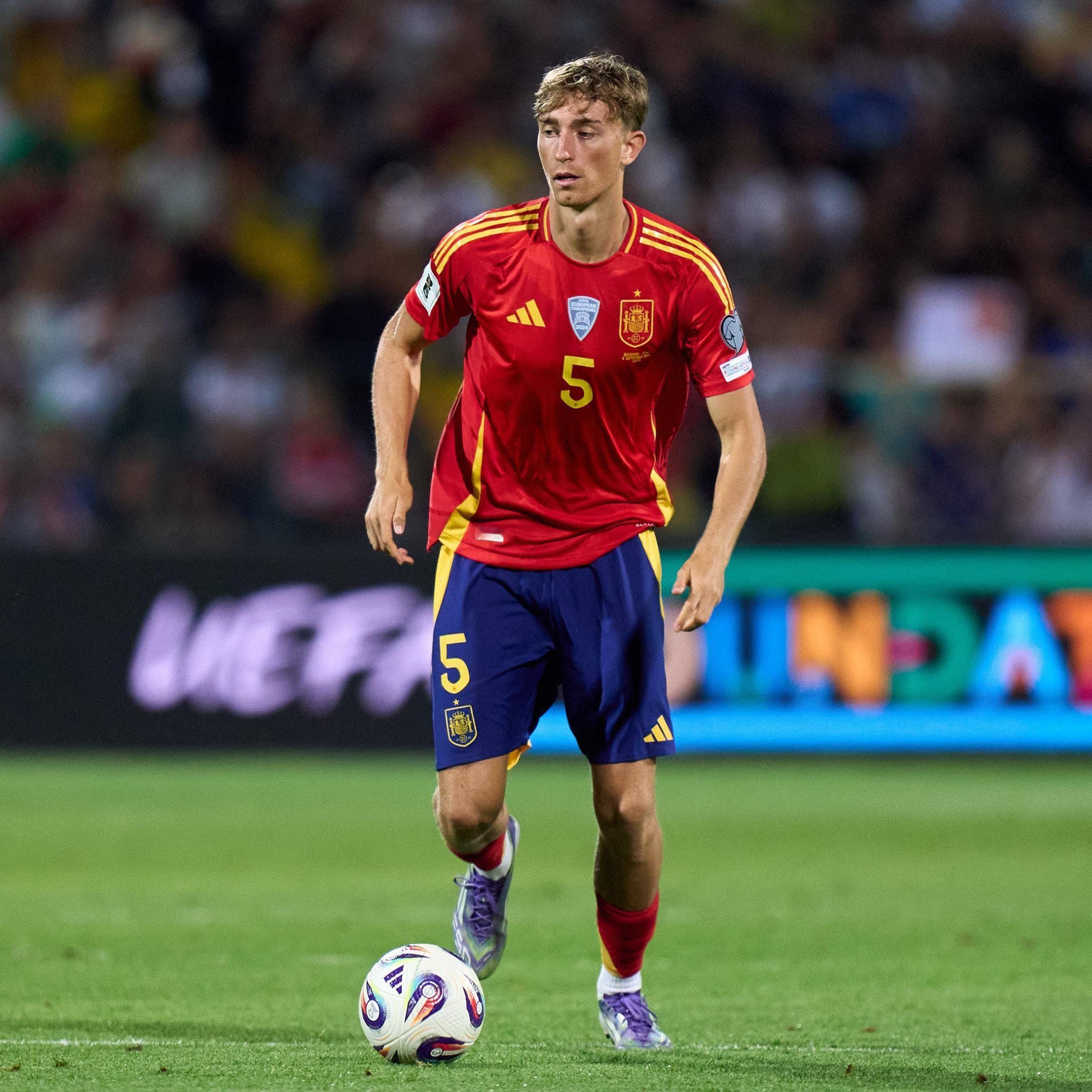 赫伊森腹股沟不适。他将接受检查。