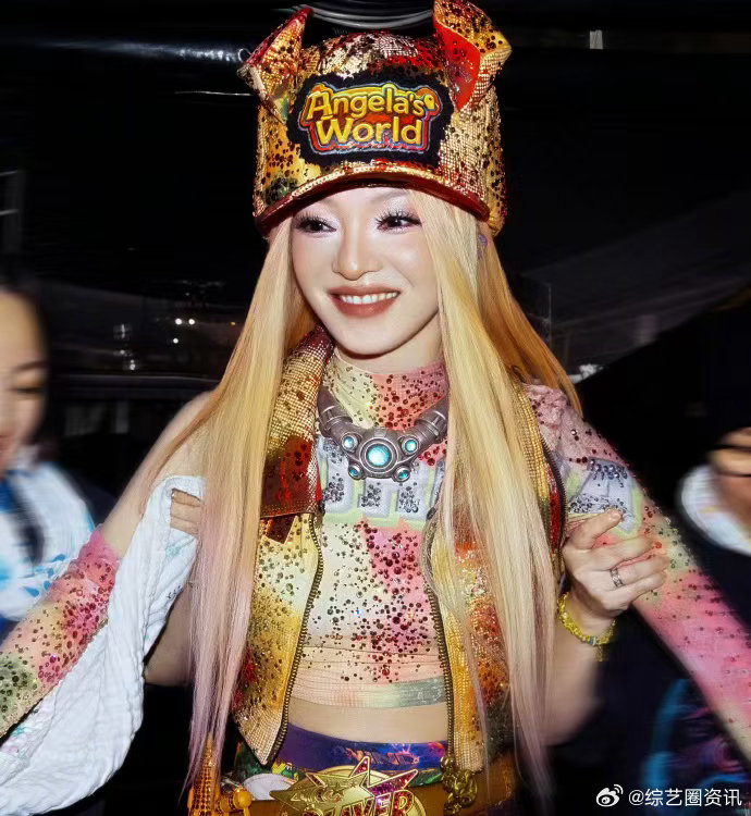 张韶涵首位黄石奥体开个唱女歌手张韶涵演唱会下沉口碑 “省巡”这个说法真的很贴切，