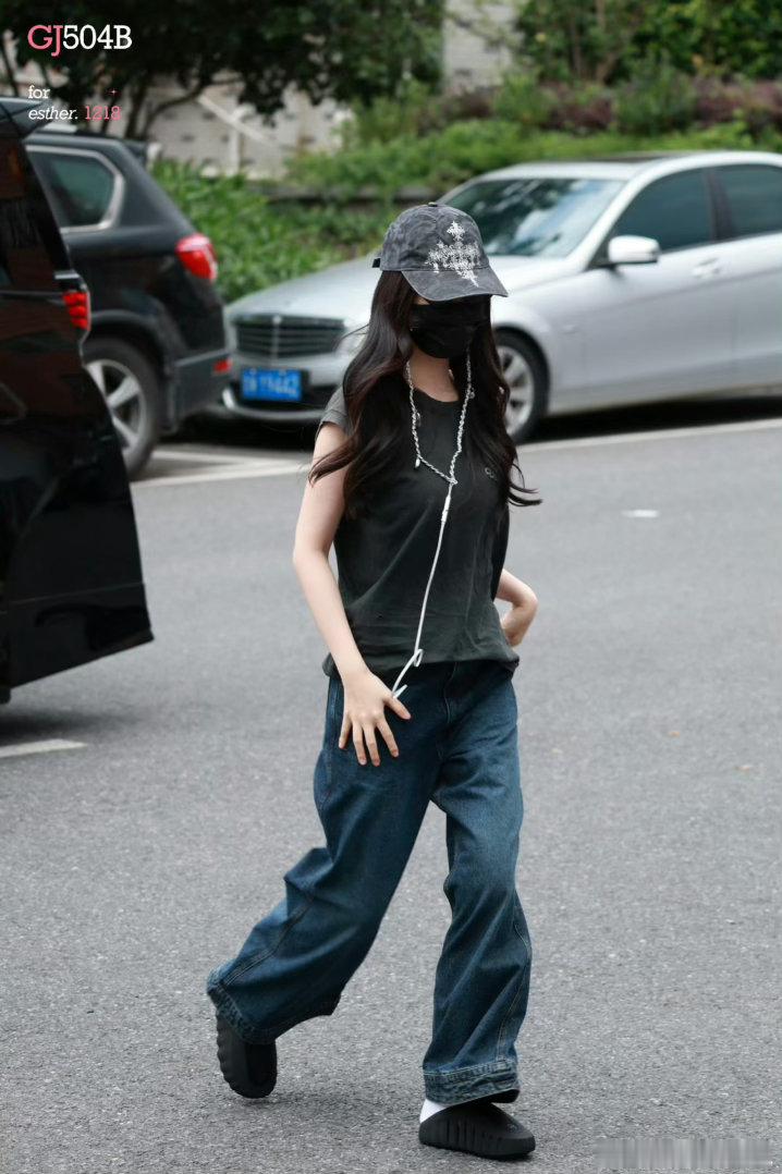 长生骨虞书欣侯明昊定妆了看来要准备准备开拍了