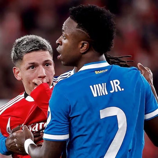 欧足联官方：经欧足联道德与纪律监察员调查，已针对本菲卡球员詹卢卡・普雷斯蒂亚尼涉