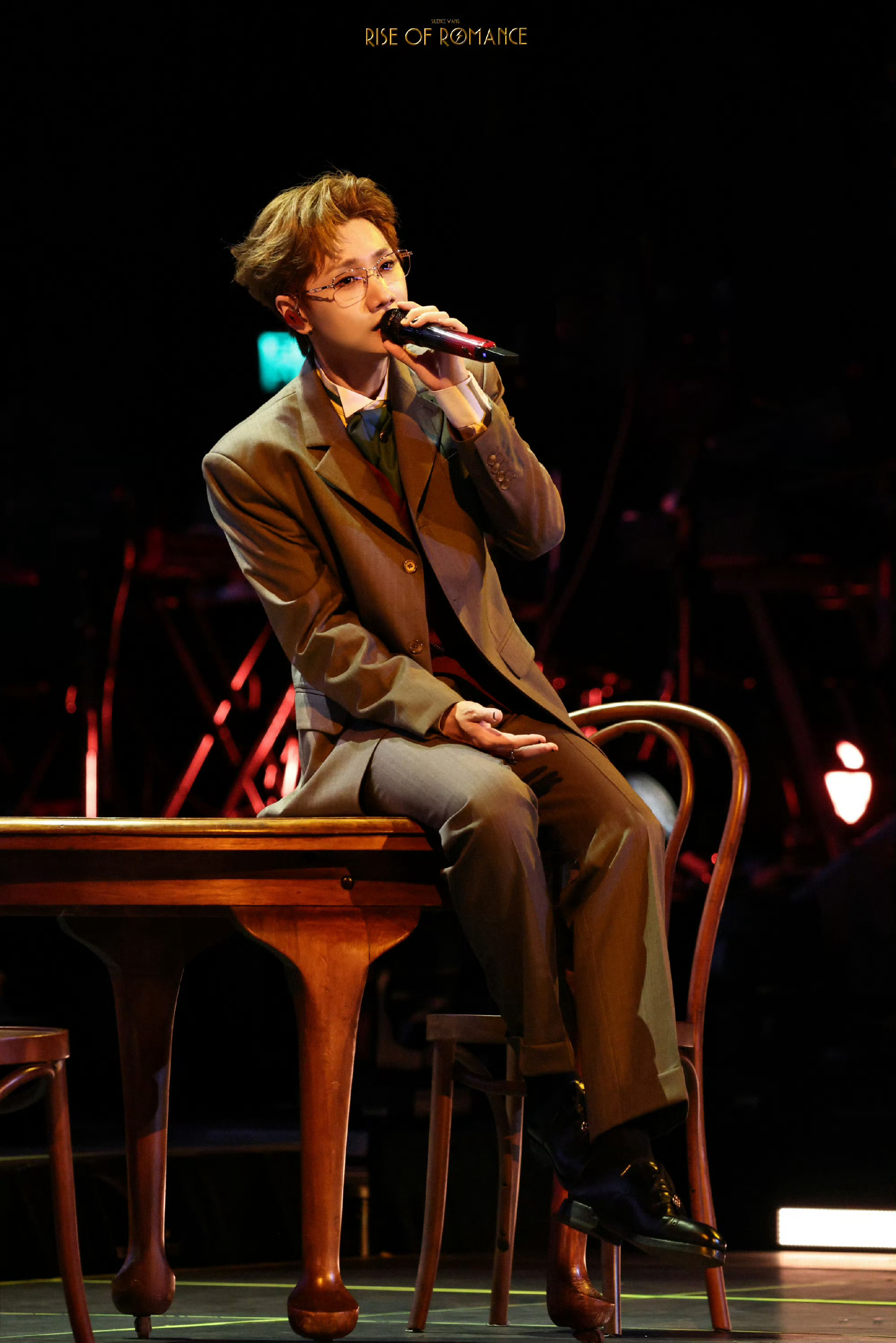 谢谢汪苏泷！我们一起开启新征程 在罗曼城多多见面也期待更多作品～ 