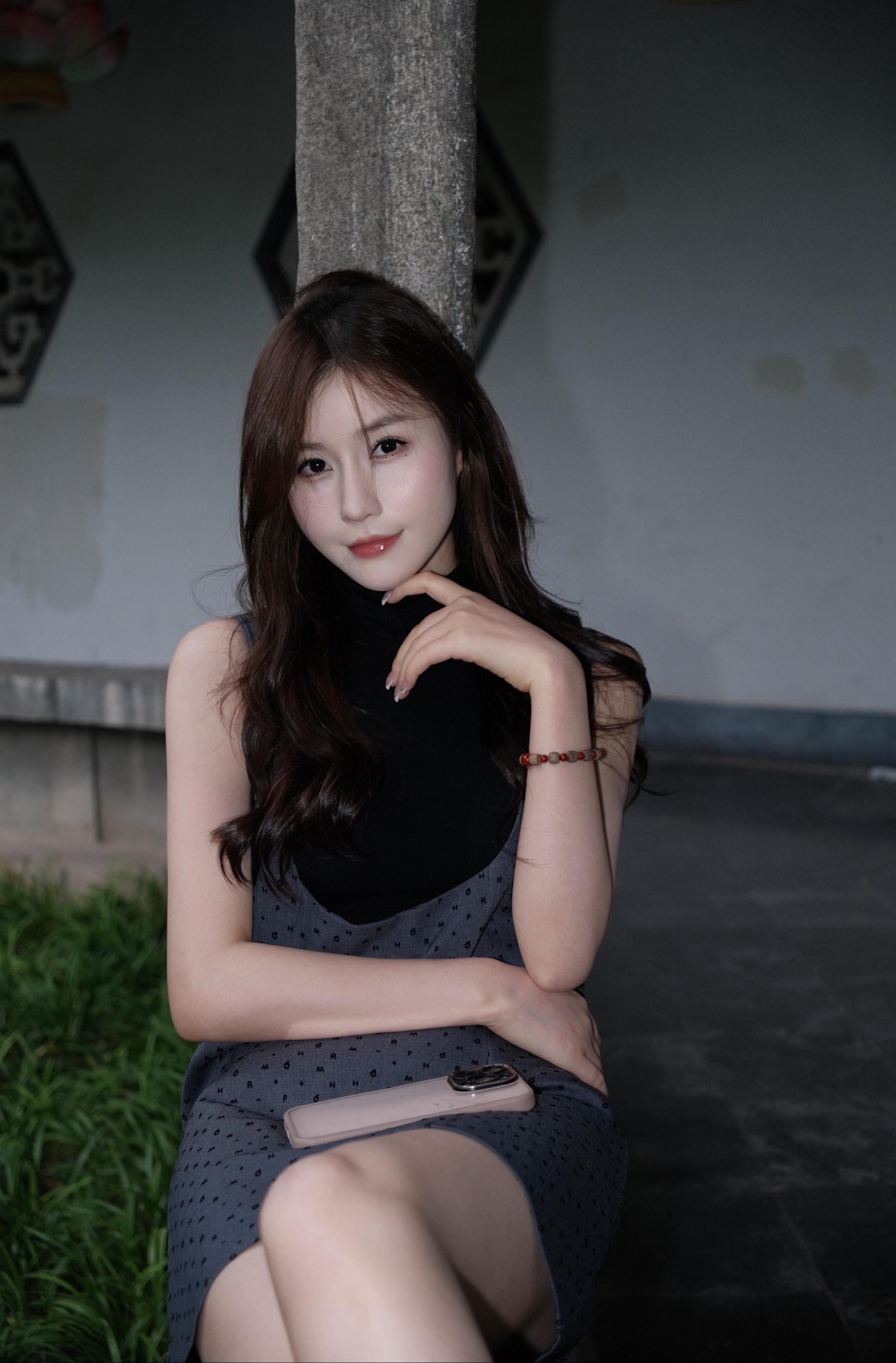 满园春色美如霞
