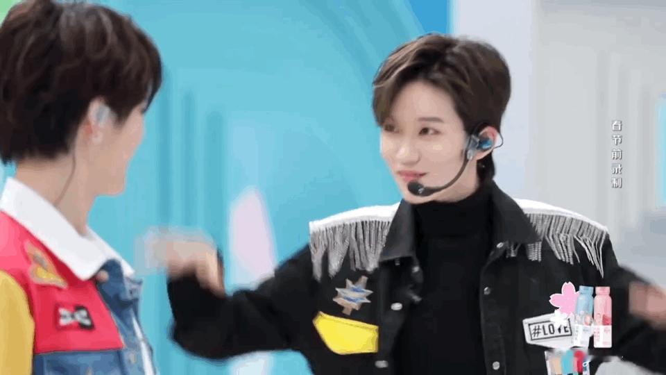 林凡小号回应凡柯cp，说自己和陆柯燃早已是两条平行线疑似林凡发长文谈陆柯燃