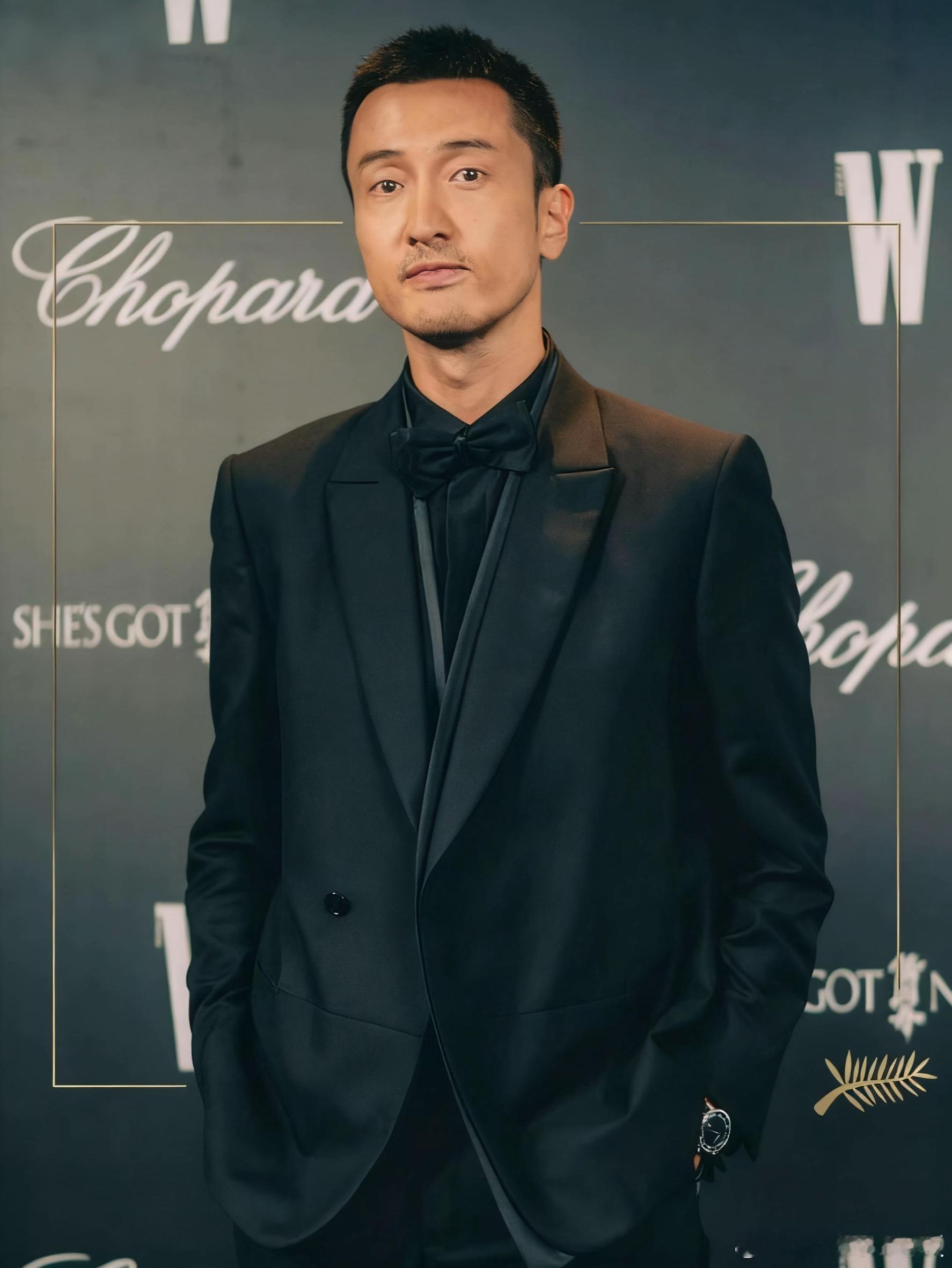 王传君 我不喜欢内娱敢说“不”的人里，王传君永远有一席之地！从当年拒谈《爱情公寓