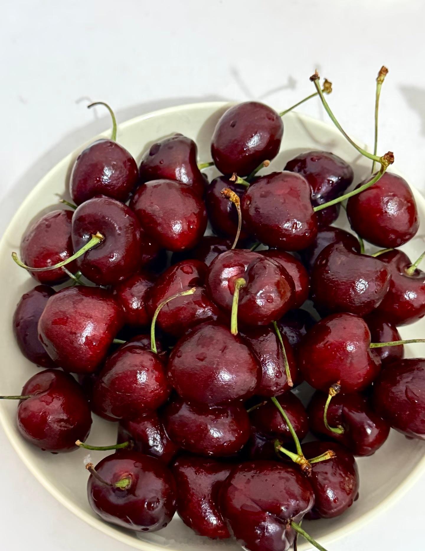 简单说就是：能吃 咱们平常吃的那几斤 几百斤的 不至于助眠