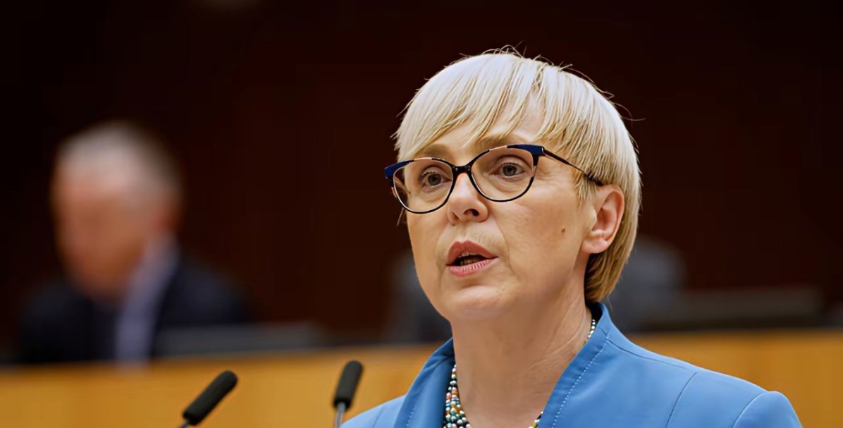 斯洛文尼亚总统：欧盟停止与俄对话是最大错误 