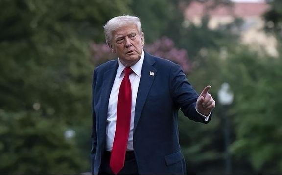 特朗普这回算是彻底演砸了！费尽心机抢来的5000万桶石油，本以为是笔横财，结果现