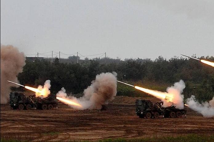 【台军吹嘘这款武器“威力太大、射程太远”，不方便向台海试射】驻扎在台岛南部的台陆