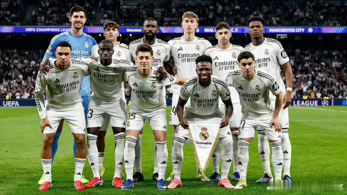 格局重塑！皇马推进夏窗全面变革：换帅离任+引进两大巨星，两名外租小将正式回归。2