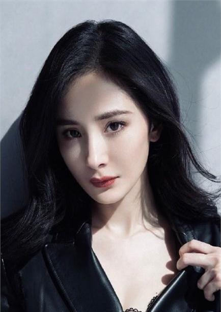 微博之夜C位大战！
肖战空座背后，究竟是谁在玩弄粉丝感情？
惊呆了！
有知情人士