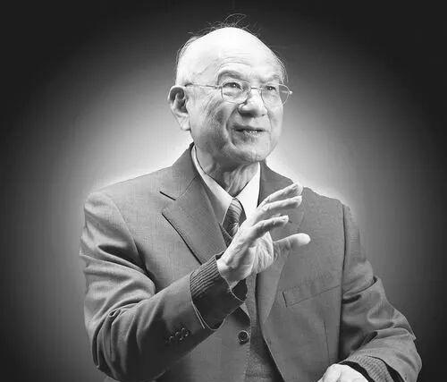 1994年，美军一架EA-6B电子战机，在雷达屏幕上虚构了200架战斗机。济南军