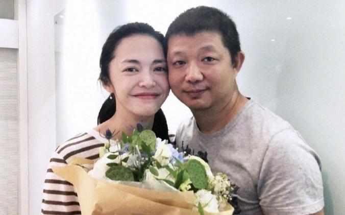 姚晨曹郁官宣离婚！谁的新欢曝光了？ 

3月16日，姚晨和曹郁发布联合声明官宣离
