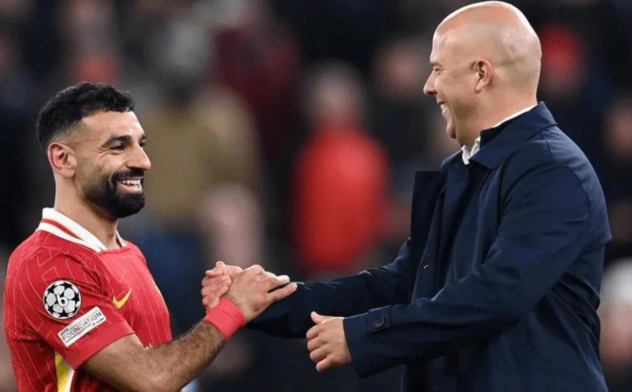 【跟队：萨拉赫的不满除替补外，也对利物浦今夏引援不太信服】英格兰媒体《每日邮报》