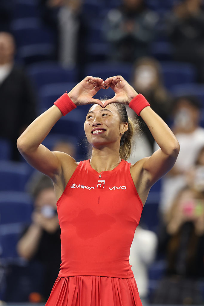 郑钦文跻身中网四强💥WTA1000中网女单1/4决赛，🇨🇳6-3/7-6(