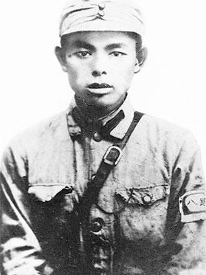 1937年，夜袭阳明堡，摧毁24架日本军机。但八路军牺牲了一位猛将。如果健在，他