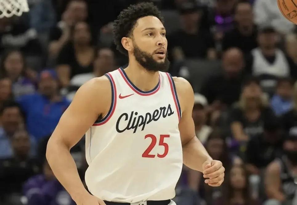 不是76人！本西蒙斯钓鱼一年后重返NBA！

原本以为本西蒙斯已经放弃篮球，只想