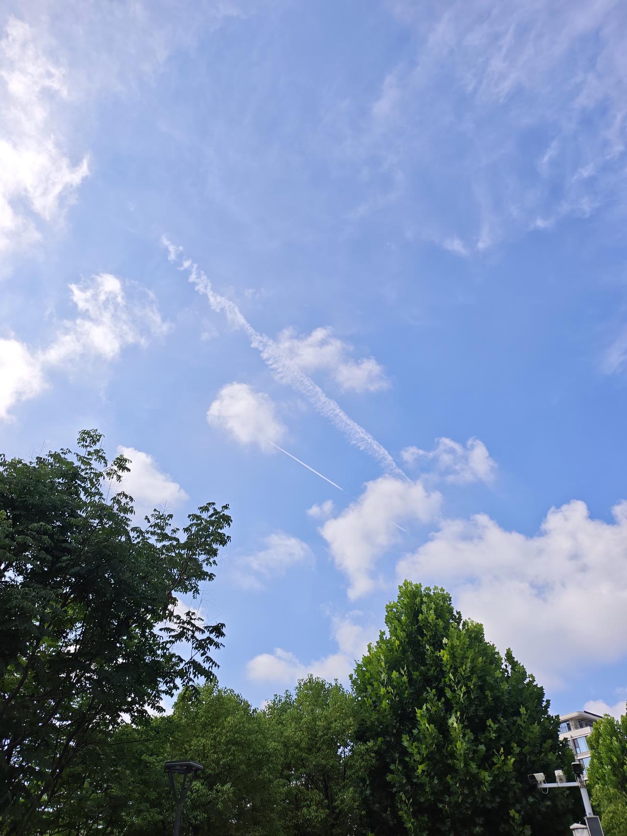 蓝天