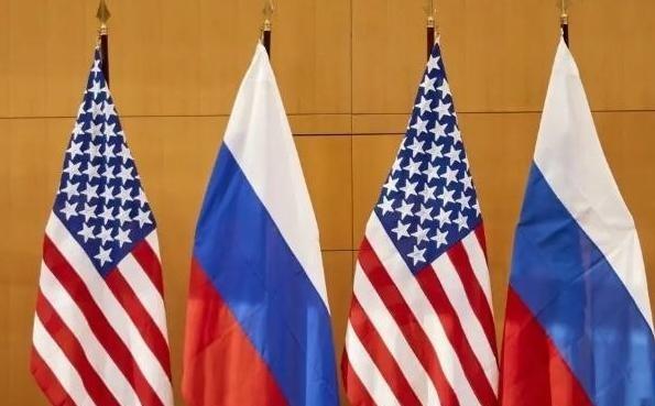 美国不会像苏联那样解体，它的结局可能更惨。因为苏联再烂，起码还有个 “俄罗斯”；