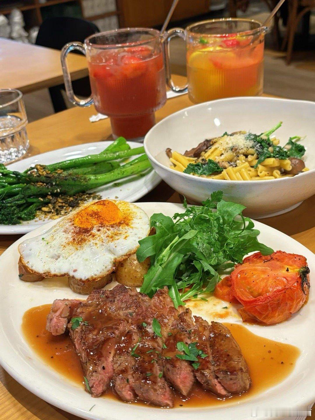 炫点漂亮饭 𐂐 ✌︎' ֊' 