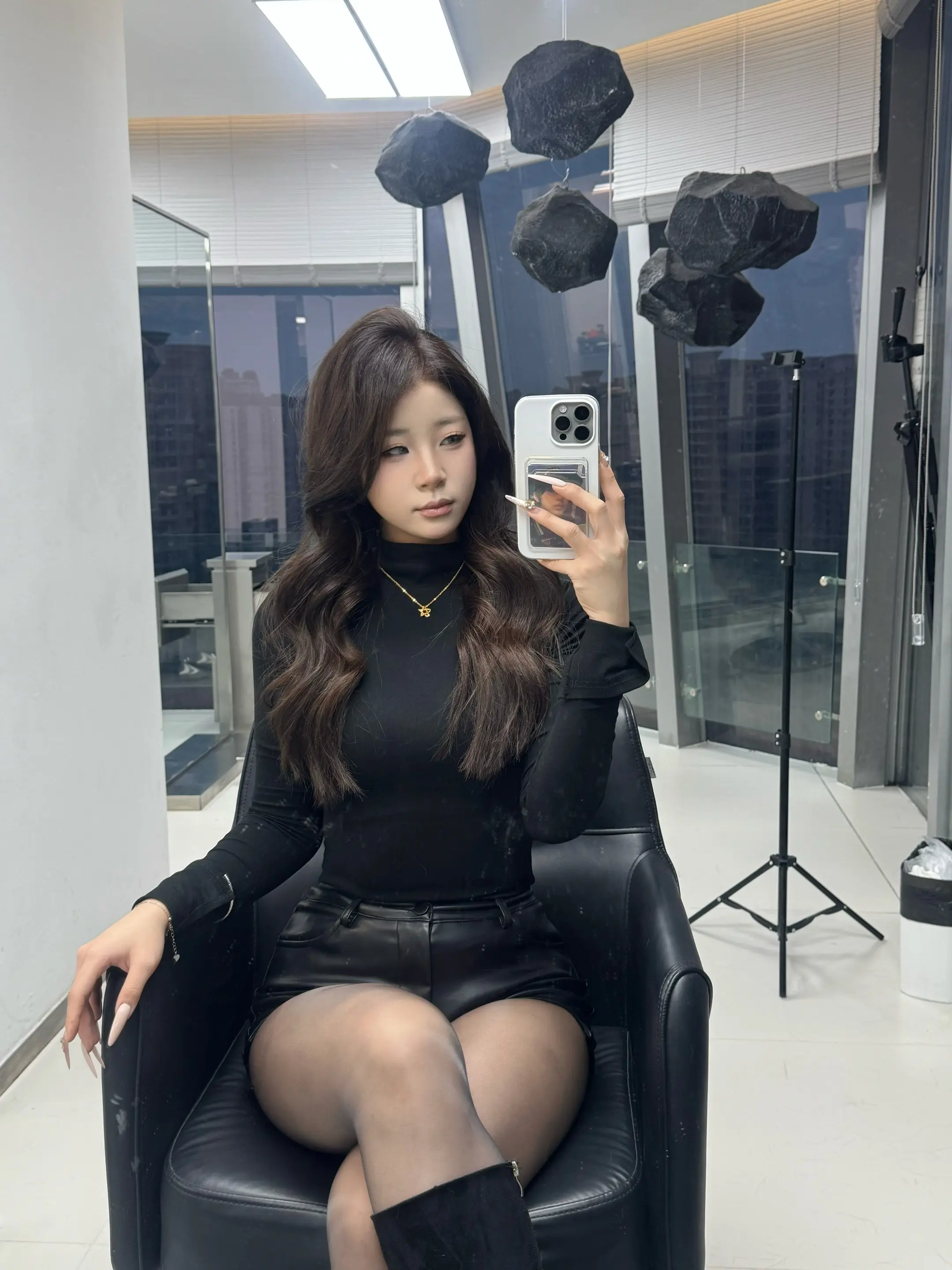 抱歉 冷落男人的事我随手就来