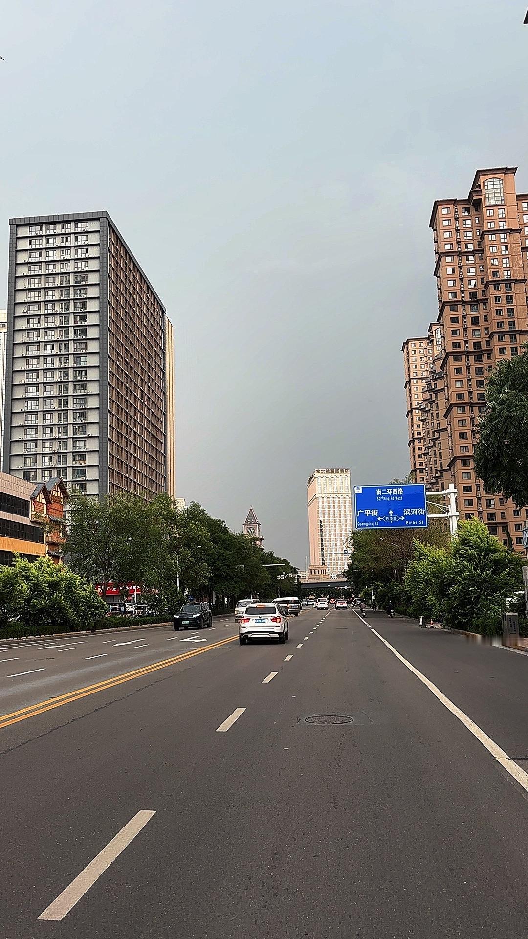 雷声滚滚，下雨的氛围越来越浓，这次能下多大？石家庄 下雨 天气预报