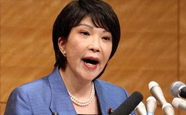 撞南墙了知道回头了，鼻涕流到嘴里知道甩了。现在的日本是真真切切感受到“后怕”了！