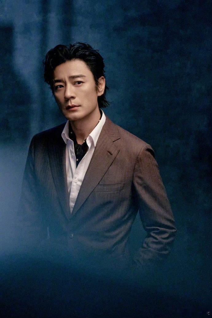 李光洁唱跳真的在披荆斩棘三公《24个比利》舞台太惊艳，李光洁唱跳全程在线，动作利