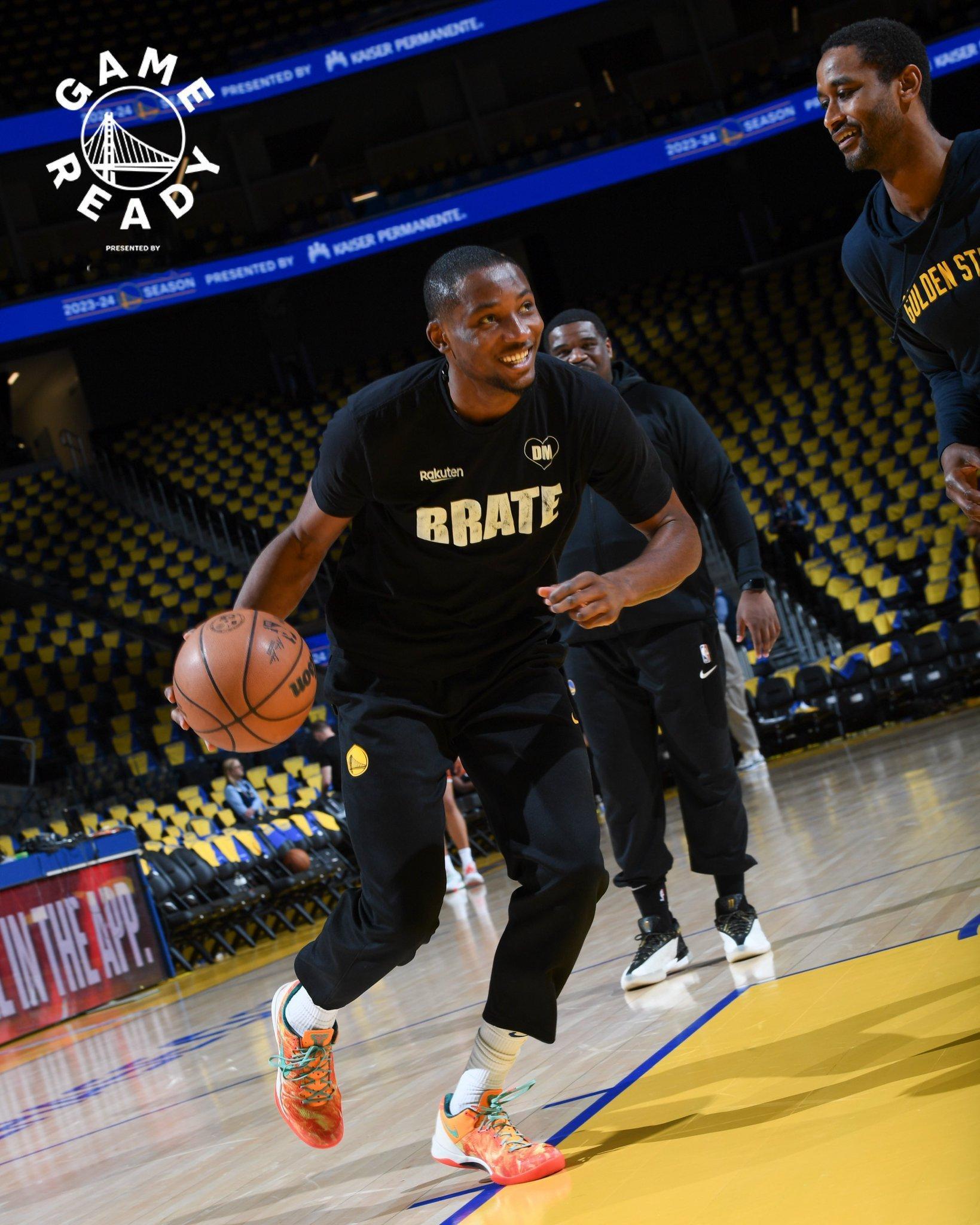 库明加已经连续四场20+🔥🔥#金州勇士[超话]##尼克斯vs勇士# ​​​