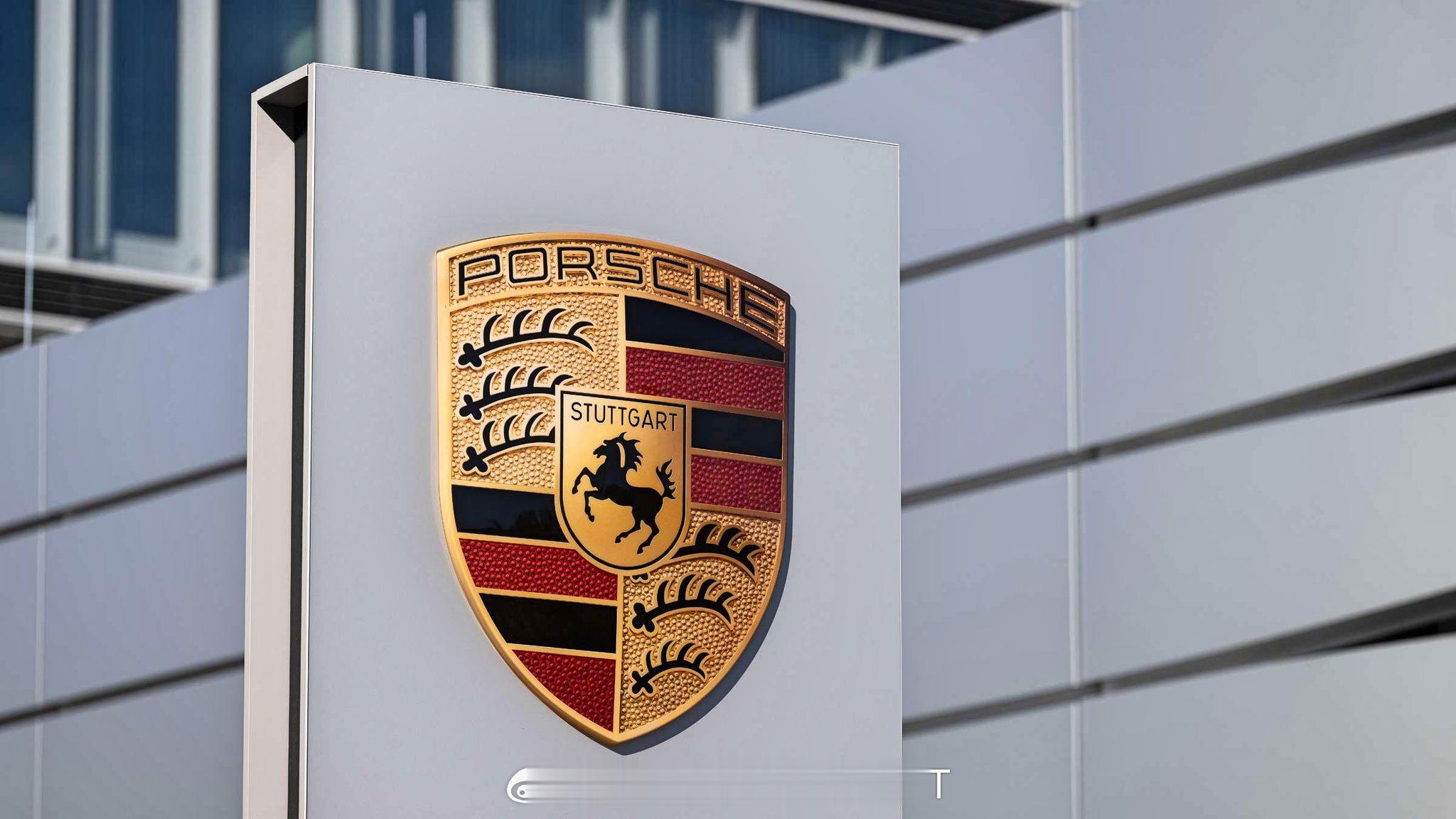 保时捷跌出DAX，神话车企的尴尬时刻近日，保时捷股份公司（Porsche AG）