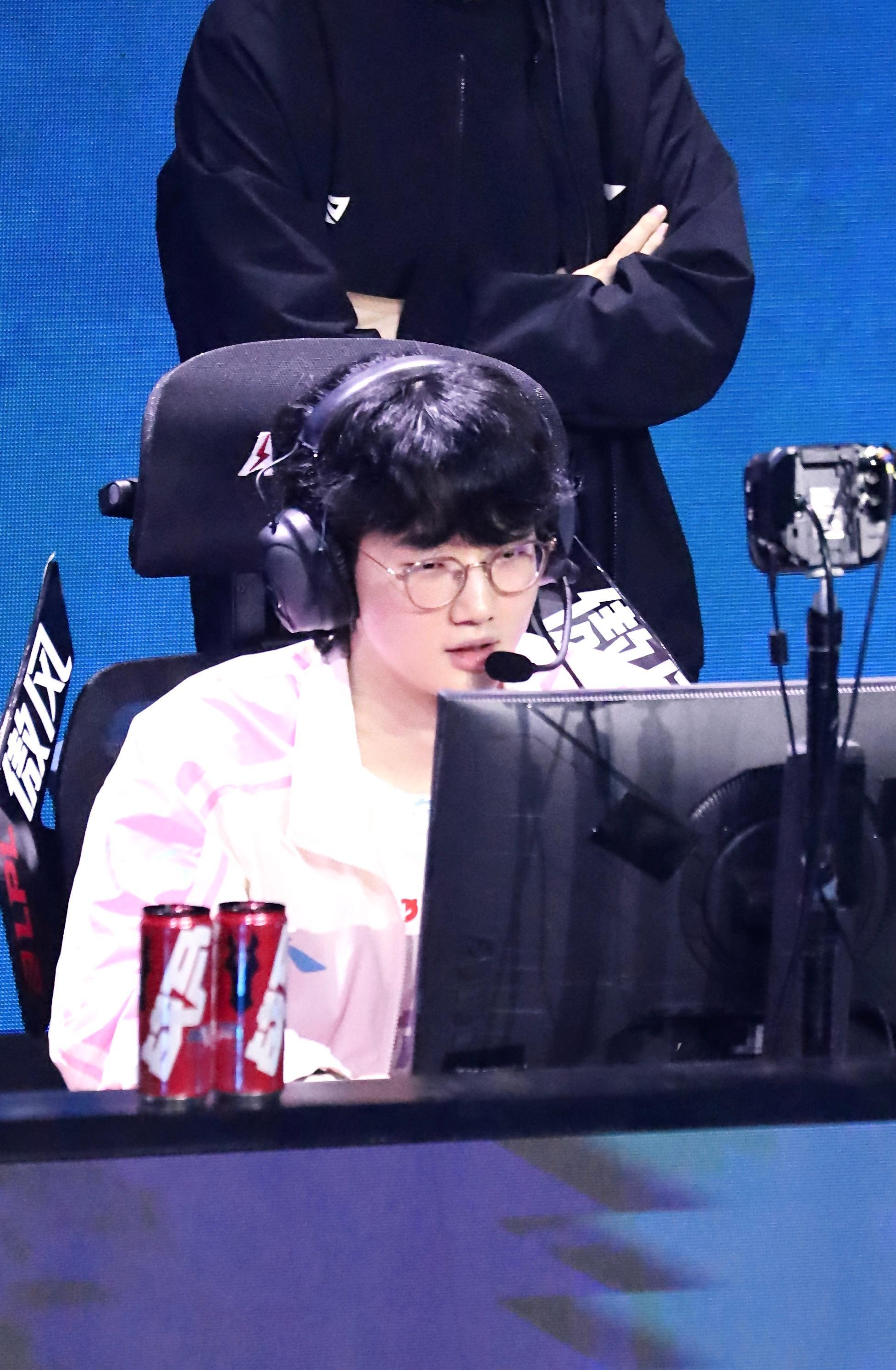 260729 好久不见 