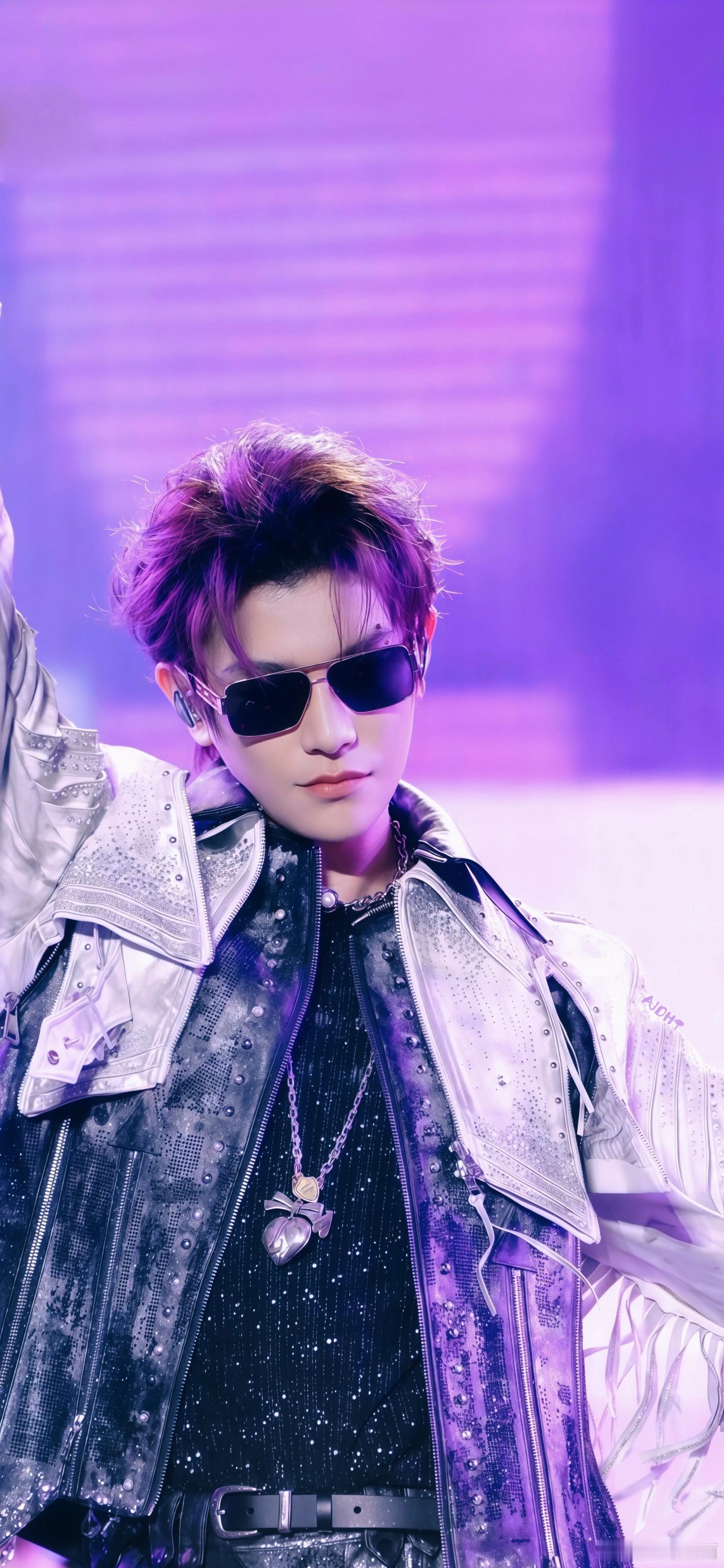 丁禹兮有仇当场就报了，丁禹兮和张颜齐的游戏对决太有看头，被放狠话后直接点燃斗志，