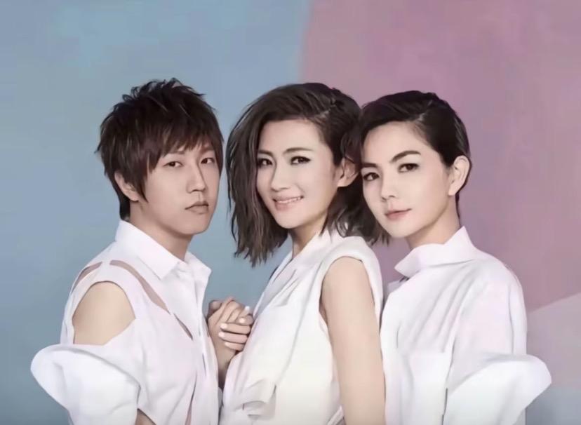 阿信是块砖，哪里需要哪里搬。