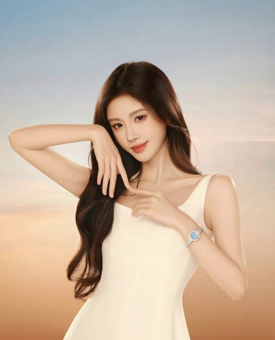 丝芭曾起诉鞠婧祎代言品牌 “在重要文件中恶意伪造签名”这个可是犯罪，搬出这个来，