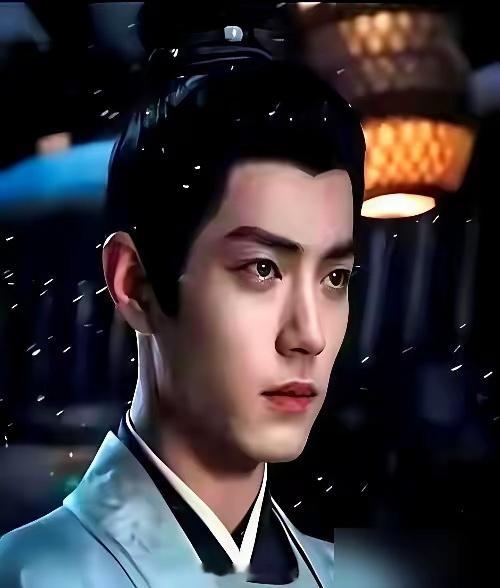 肖战没接郑晓龙的新剧，根本不是档期的事。 《天工之城》官宣了，张若昀演木匠杨天林