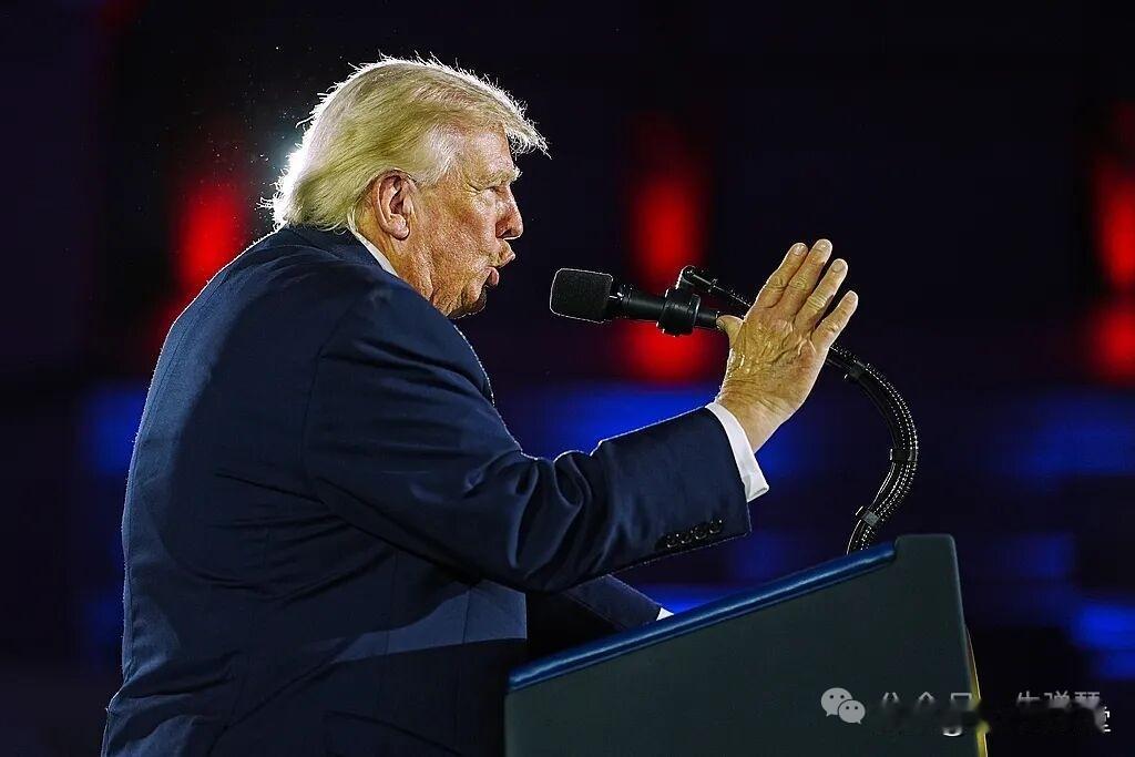 特朗普：一番“戏诸侯”让伊朗因祸得福

美国近期对伊朗的军事与外交行动呈现出复杂